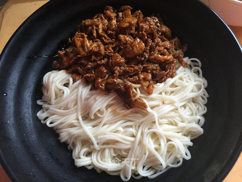 南海特色美食：一场舌尖上的盛宴